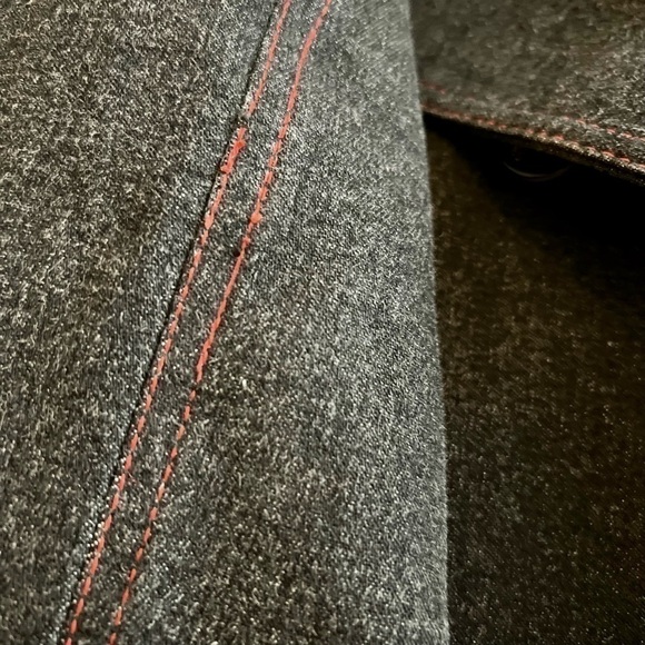 𝅺ESCADA denim jacket. Made in Hungary.  Size 44. - Picture 8 of 13